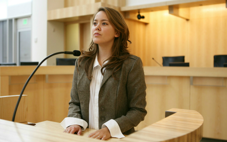 Description_of_image_used_in_coroners_court_evidence_video_young_woman_appearing_as_witness_Stephen_Coburn_Fotolia